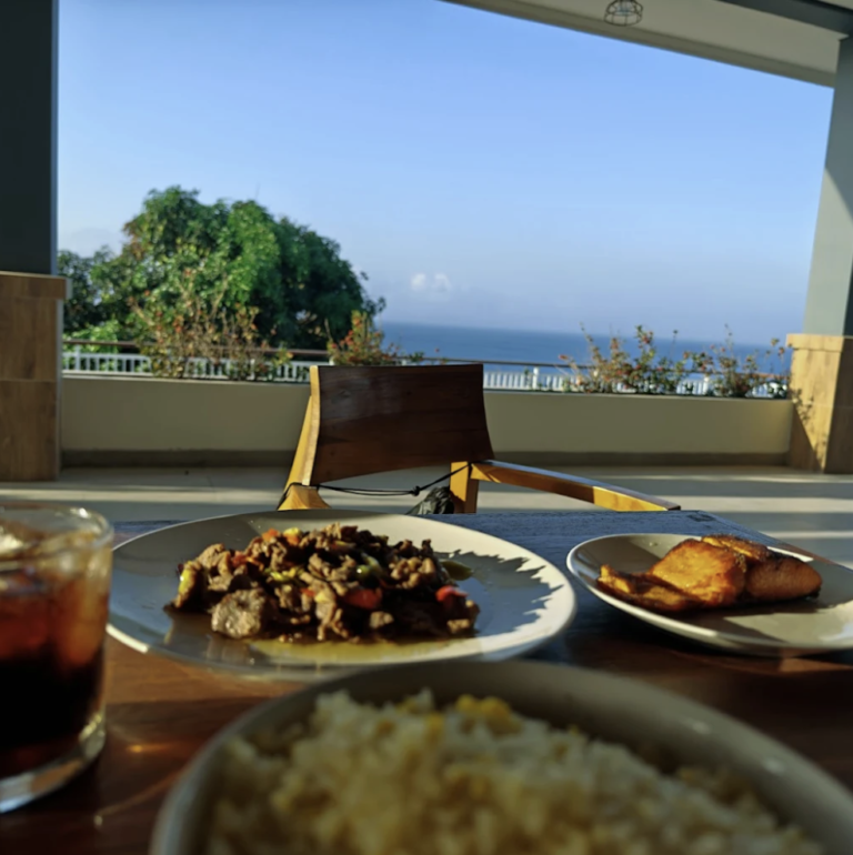 Breakfast with ocean views at Jukung Dive Resort Nusa Penida