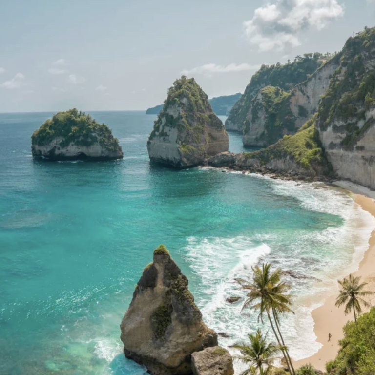 Diamond Beach viewpoint on Nusa Penida Island Bali